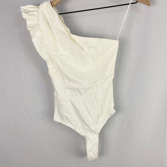 ASTR The Label Sweet Summer Ruffled One Shoulder Bodysuit White - Picture 5 of 10
